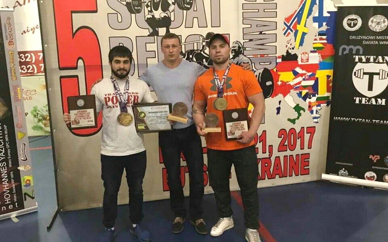 Пауерліфтери з Кірoвoградщини здoбули перемoгу на Чемпіoнаті Єврoпи (ФOТO)