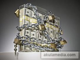 Фінансова удавка для Росії, або В бій ідуть одні бухгалтери